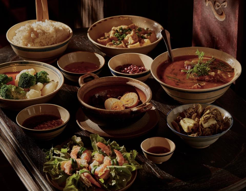 2023年・2024年の2年連続でミシュラン1つ星を獲得した名店「Tam Vi」にてご夕食